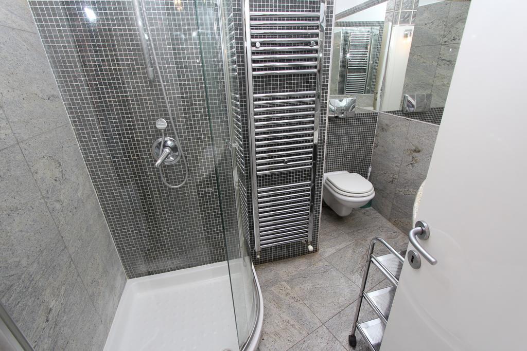 Apartment Lycia Rovinj Rum bild