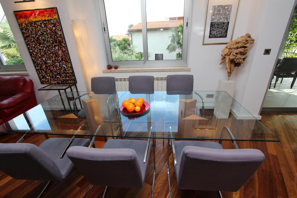 Apartment Lycia Rovinj Rum bild