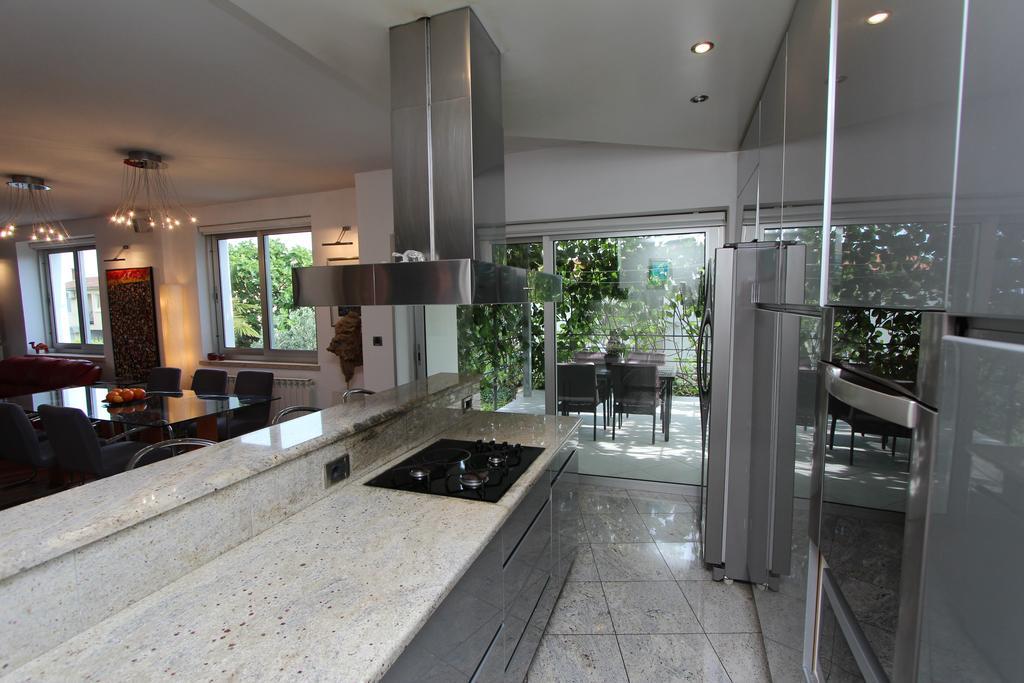Apartment Lycia Rovinj Rum bild